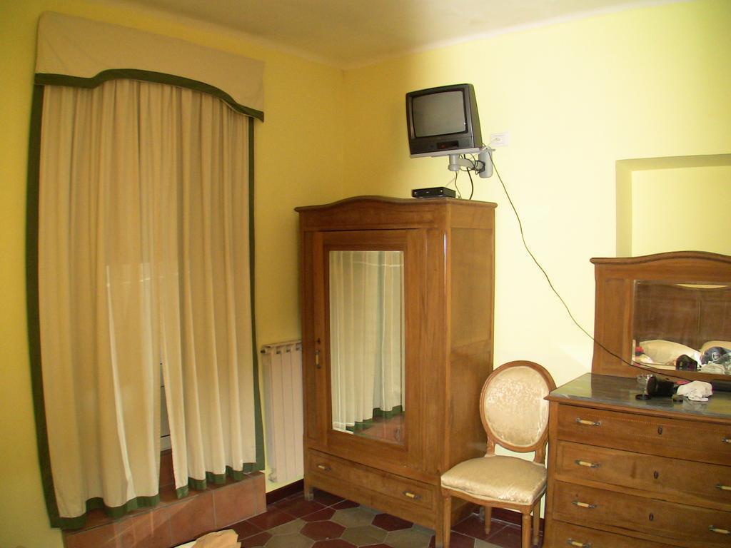 Hotel Dimora Storica Urbana Roma Exterior foto