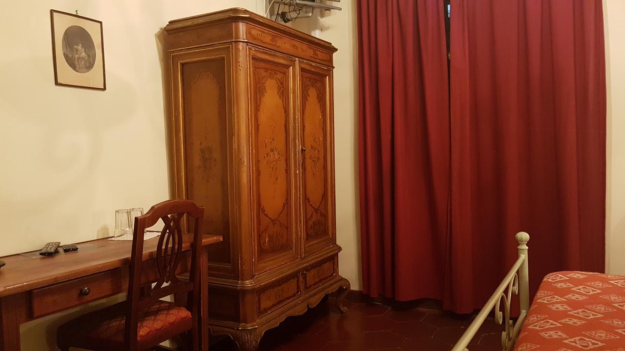 Hotel Dimora Storica Urbana Roma Exterior foto