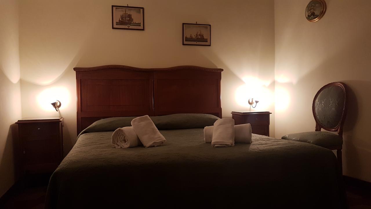 Hotel Dimora Storica Urbana Roma Exterior foto